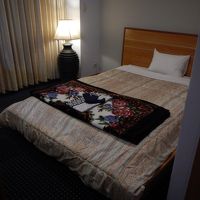 ベッドも広めでした