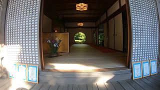 あじさいが美しいお寺