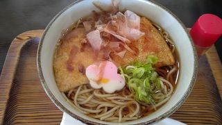 奥殿陣屋にあり日本庭園がきれい