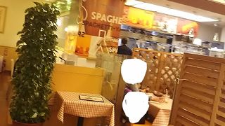 ファミリーレストランという感じのイタリアンの店