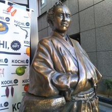 坂本龍馬の銅像