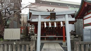 たくさんの参拝客