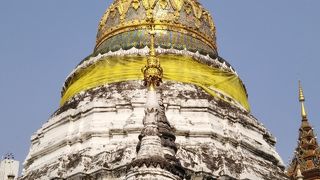 前を通る度に気になったので、一度入ってみた。