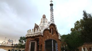 ガウディのお菓子の家