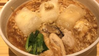 行列のできる蕎麦