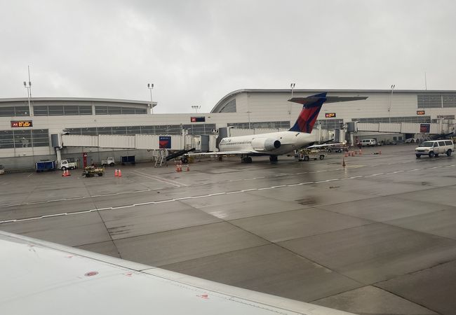 デトロイト メトロポリタン ウェイン カウンティ空港 Dtw クチコミ アクセス 営業時間 デトロイト フォートラベル デトロイト メトロポリタン ウェイン カウンティ空港 Dtw クチコミ アクセス 営業時間 デトロイト フォートラベル