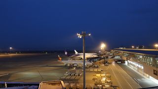 駐機場は格好イイね！