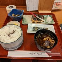 朝食付きを頼むと券が貰えて４種類から選べます。