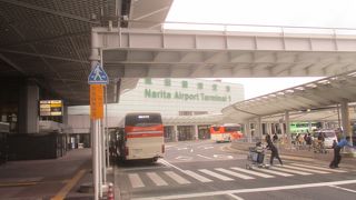 新年の成田空港第1ターミナル