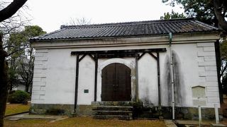 明治初期に建てられた建物。