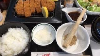 鹿児島発つ前にロースカツ膳 
