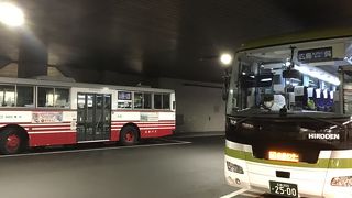 　県庁付近。　総合複合施設でもある。