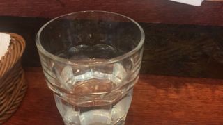 中杉通りの小さなグリル