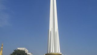 ヤンゴン観光の定番