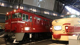 懐かしい車両も