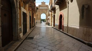 考古学公園へのゲートウエー