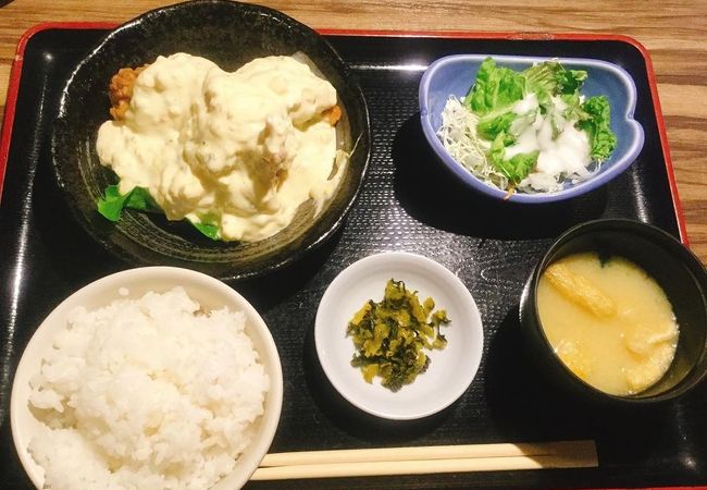 チキン南蛮　ランチ　780円　