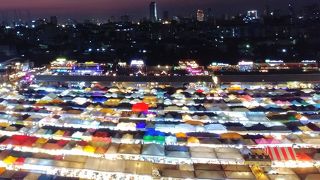 インスタ映えは駐車場から!