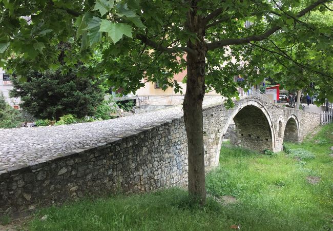 オスマン帝国時代の小さな石橋