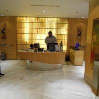 クラブ・ラウンジの入口　部屋番号で入室できます