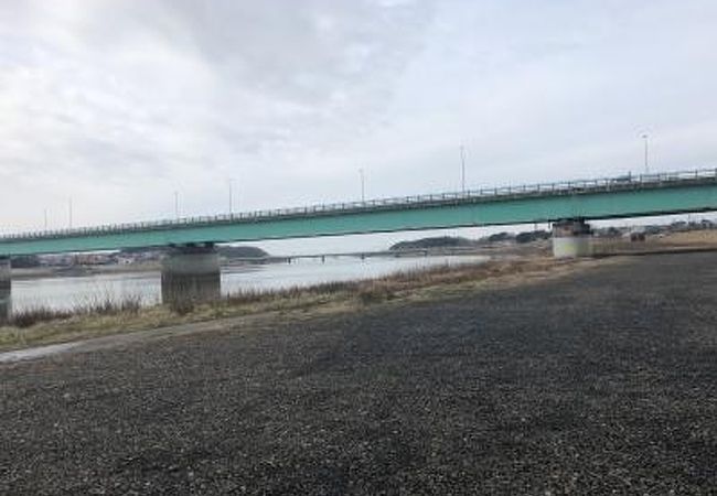 １月の雄物川