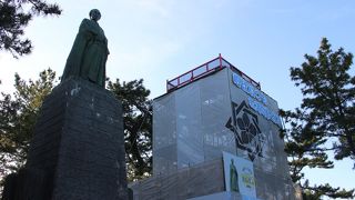 銅像を見るための展望台はいらないと個人的には思います