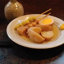 卵も牛すじも上品なもの。