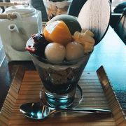 ひがし茶屋街の雰囲気あるカフェ