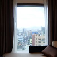 部屋からの眺めです。なかなか良いです。