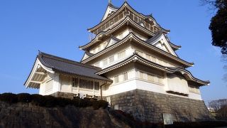 石垣の作りが雑