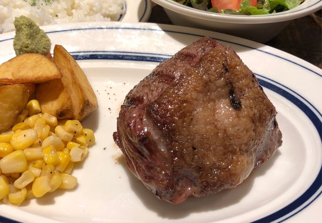 Gottie’sランチでお安く熟成肉を！