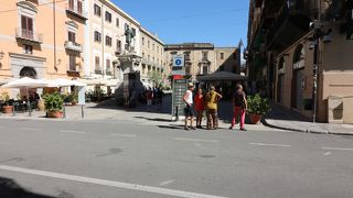 パレルモらしい広場