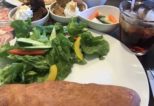 ピザおいしい／リヨンセレブ