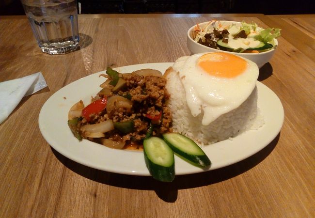 タイ料理屋さん？