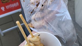 食べ歩きできます