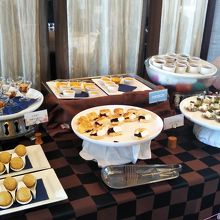 デザートビュッフェ