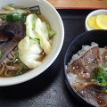 昼食場所としても重宝