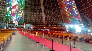 立派な大聖堂です。