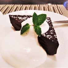 ガトーフレーズも大きい！