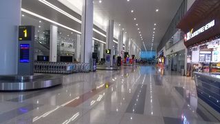 ハノイの町から北に約３０ｋｍにあります。