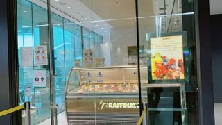 レストランのジェラート専門店