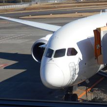 出発前の成田空港で