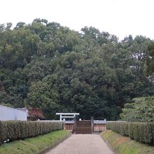 街中に巨大古墳