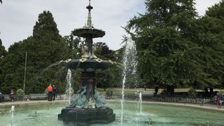 見所が多い広大な植物園