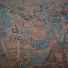 鮮やかな色彩が残っています。