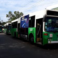 タラートサオバスターミナルから１４番のバス