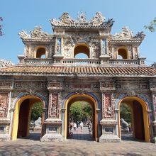 全体の姿です。