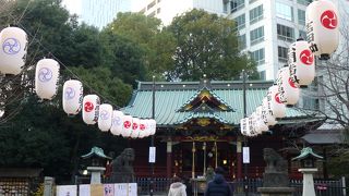 絢爛に舞う獏　澁谷城の砦の石も！