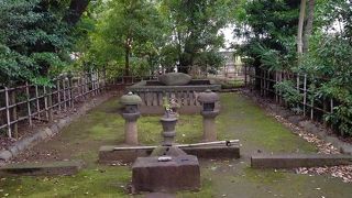 三代将軍家光が帰依し東海寺を開山した沢庵和尚のお墓