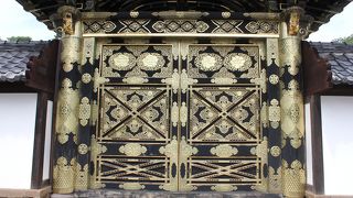 方丈から見ると印象が異なります